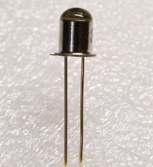 硅光敏三極管 硅光敏三極管